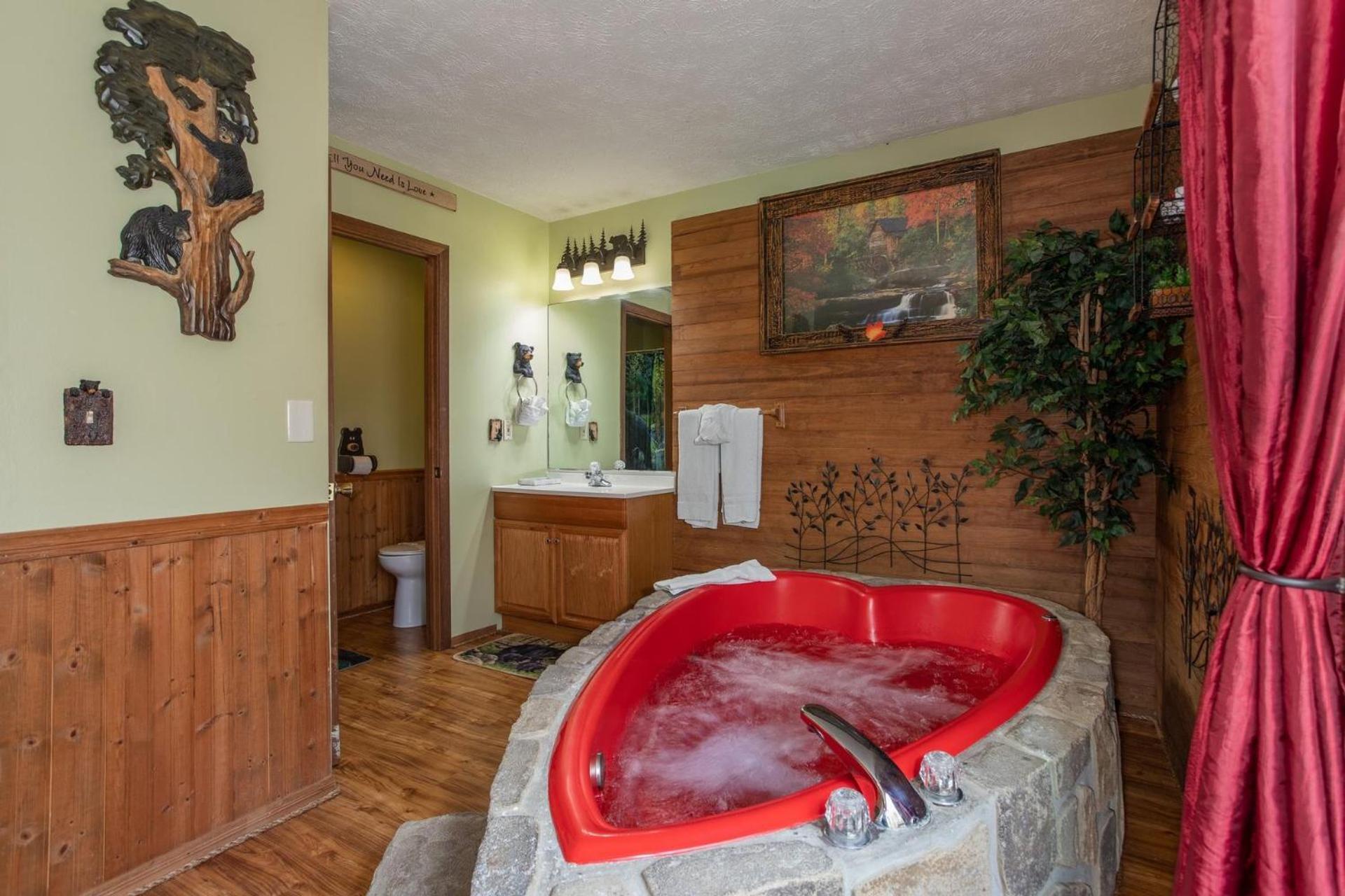 Bear Mountain Hollow-Free Dollywood Ticket- Cozy Cabin With A Hot Tub, Arcade & Deck Close To Town 鸽子谷 外观 照片