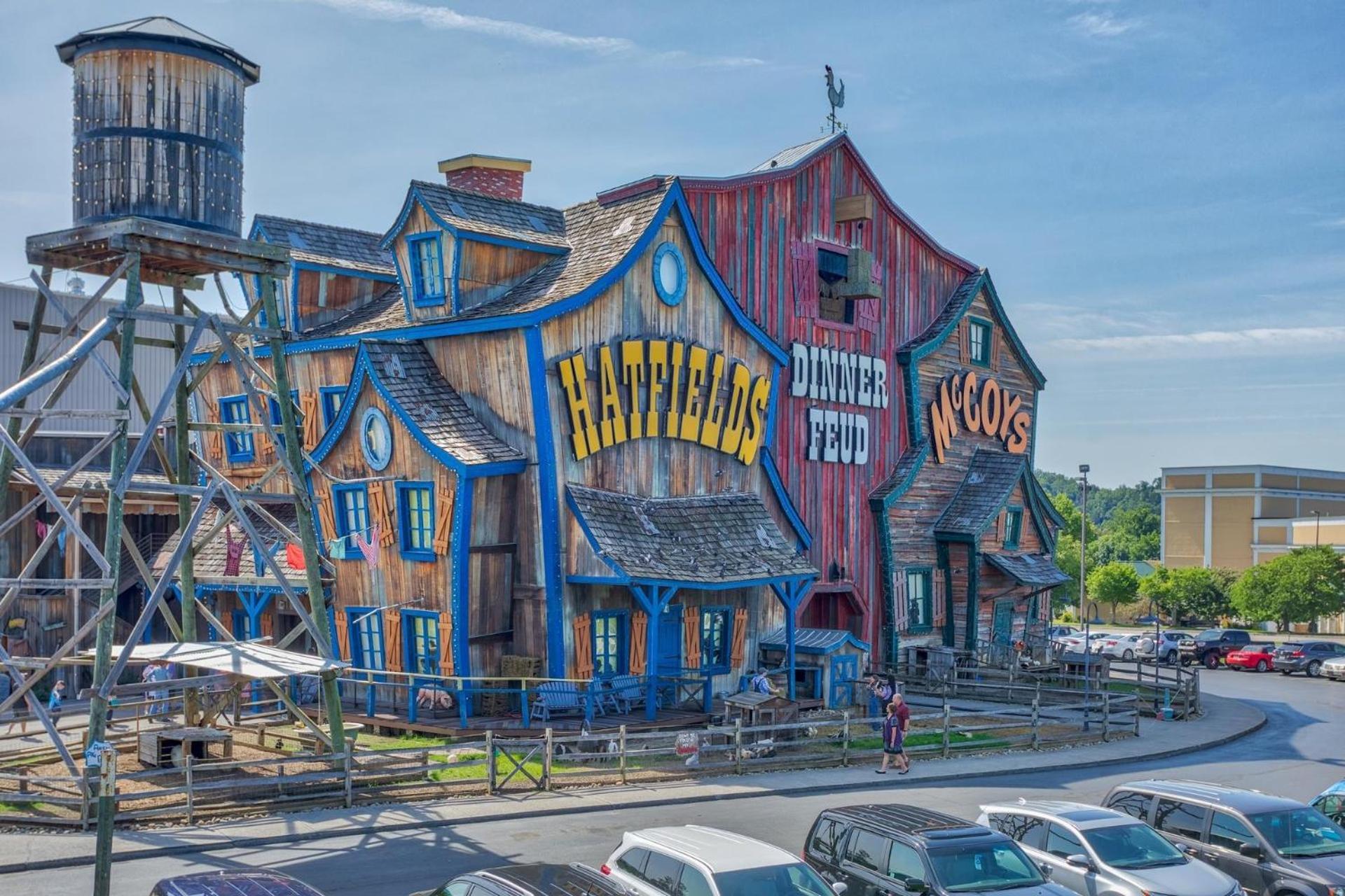 Bear Mountain Hollow-Free Dollywood Ticket- Cozy Cabin With A Hot Tub, Arcade & Deck Close To Town 鸽子谷 外观 照片